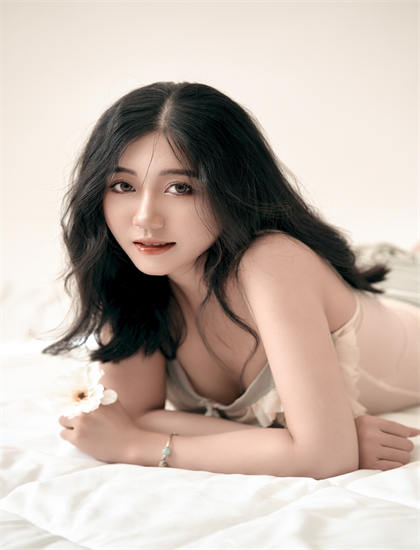 《新扎师兄1988》服装道具解析：时代还原与细节设计评价，票房冠军